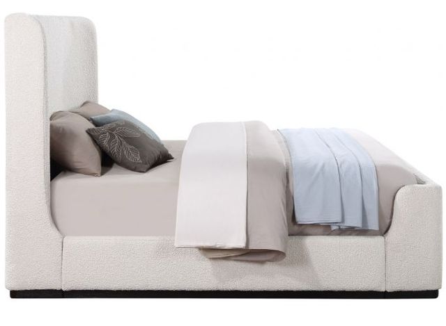 Meridian Furniture Oliver Cream Full Bed-2