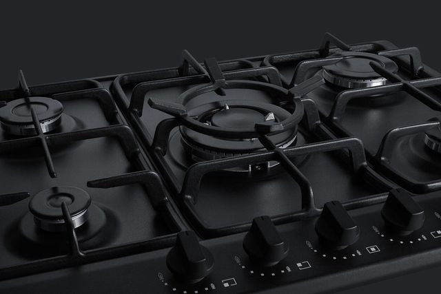 Summit® 27" Black Gas Cooktop-2