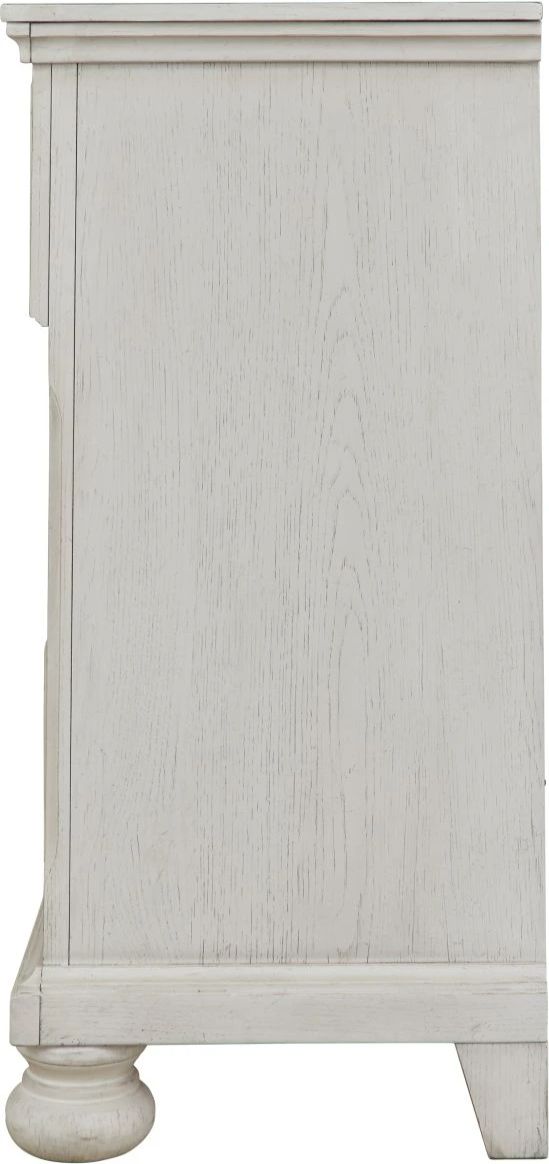 Signature Design by Ashley® Robbinsdale Antique White 6-Drawer Dresser-2