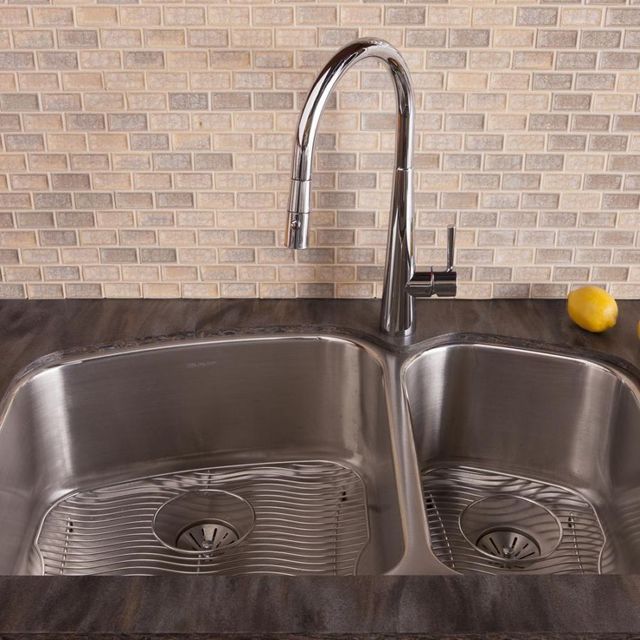 Elkay Lustertone® Classic Lustrous Satin 32-3/4" x 21" x 9" 60/40 Double Bowl Undermount Sink with Perfect Drain®-2
