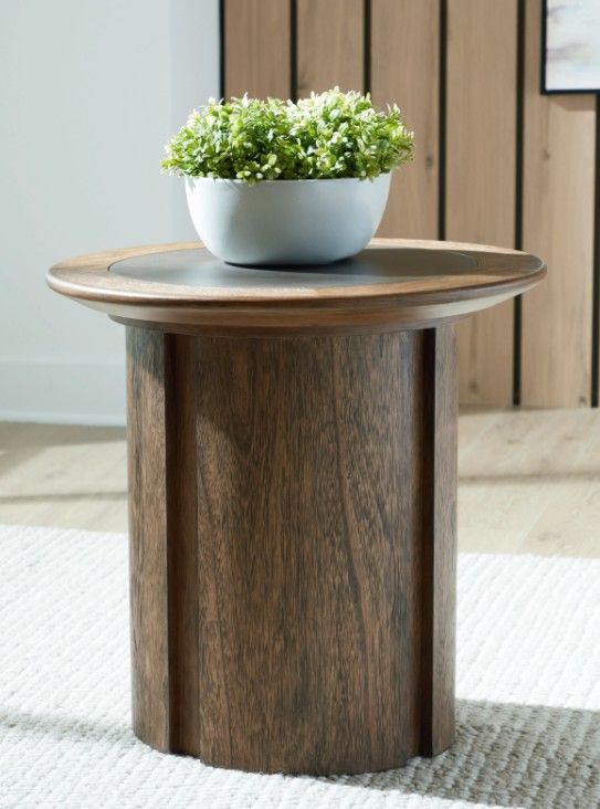 Signature Design by Ashley® Dontayne Warm Brown End Table-1