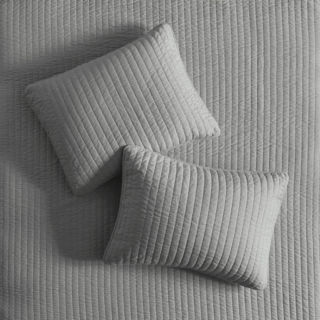 Olliix by Madison Park Grey Full/Queen Keaton Reversible Coverlet Set-2