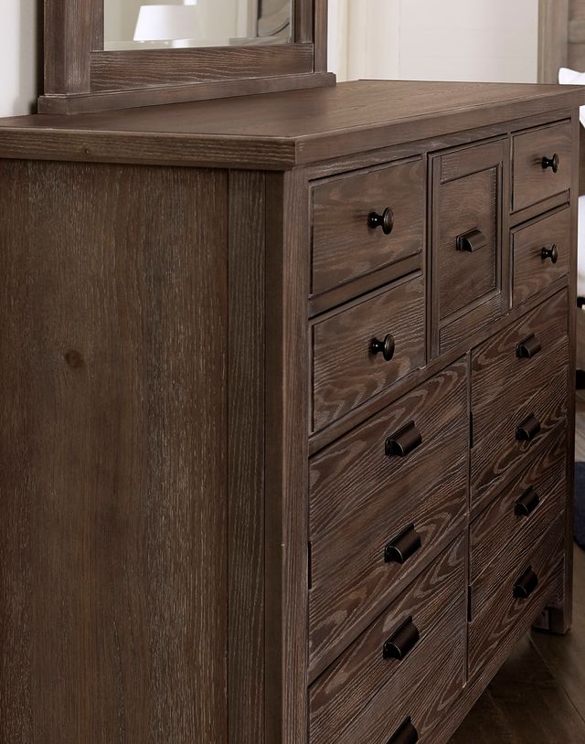 LM Co Home By Vaughan-Bassett Bungalow Home by Ben & Erin Napier Folkstone 9-Drawer Master Dresser-2