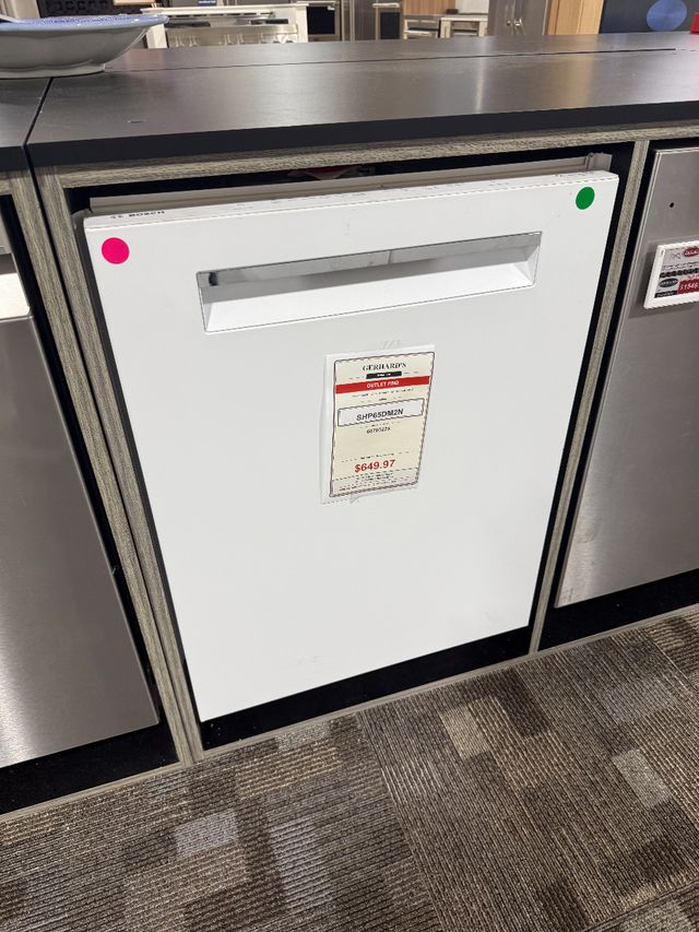 Bosch® 500 Series 24" White Top Control Built-In Dishwasher-0