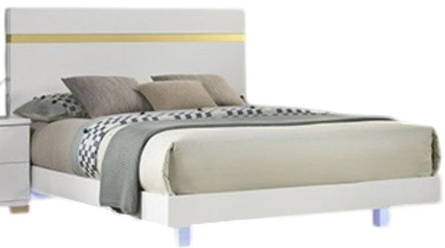 Furniture of America® Lillestrom Gold/White Eastern King Panel Bed-0