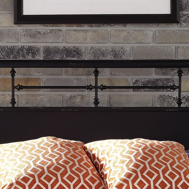 Liberty Furniture Vintage Black Queen Metal Rod Bed-2