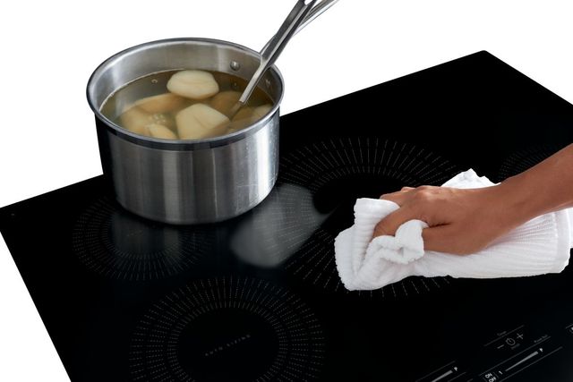 Frigidaire® 30" Black Induction Cooktop-12