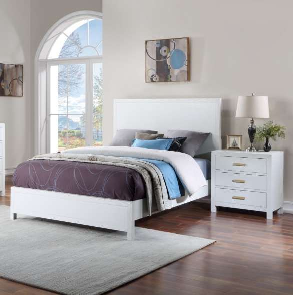 Winners Only® Fresno White 28" Nightstand-3