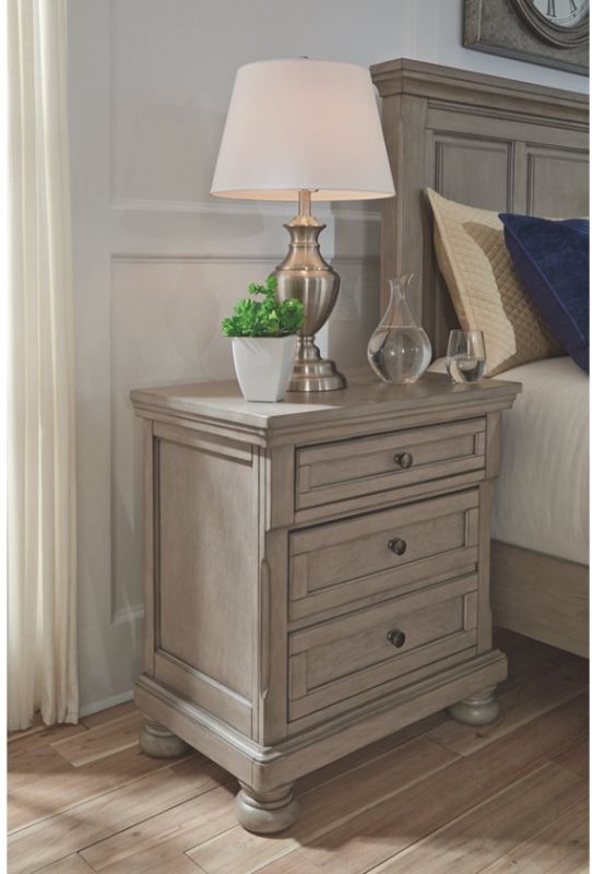 Signature Design by Ashley® Lettner Light Gray 2-Drawer Nightstand-3