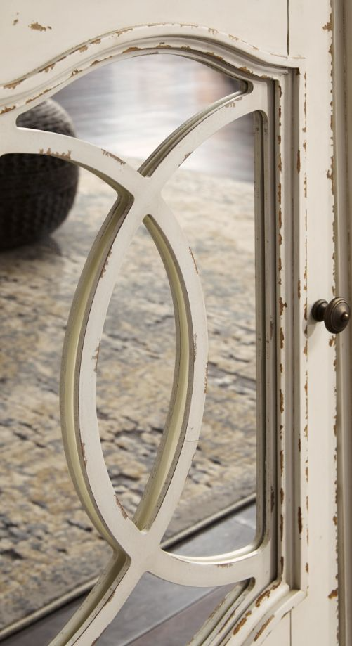 Signature Design by Ashley Realyn TV Stand - Thumbnail 5