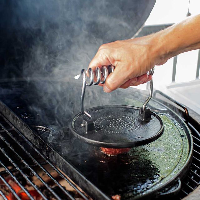 Big Green Egg® Cast Iron Grill Press-3