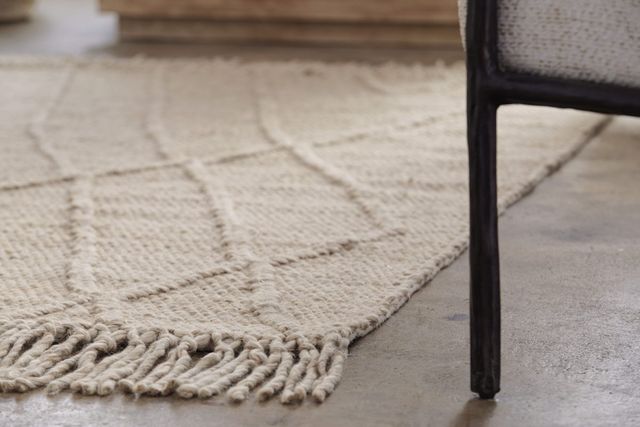 Signature Design by Ashley® Averhall Sand 5' x 7' Medium Area Rug-3