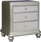 Signature Design by Ashley® Coralayne 5-Piece Gray Queen Panel Bed Set-4