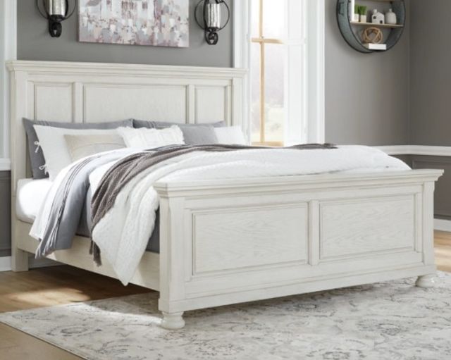 Signature Design by Ashley® Robbinsdale Antique White Queen Panel Bed-3