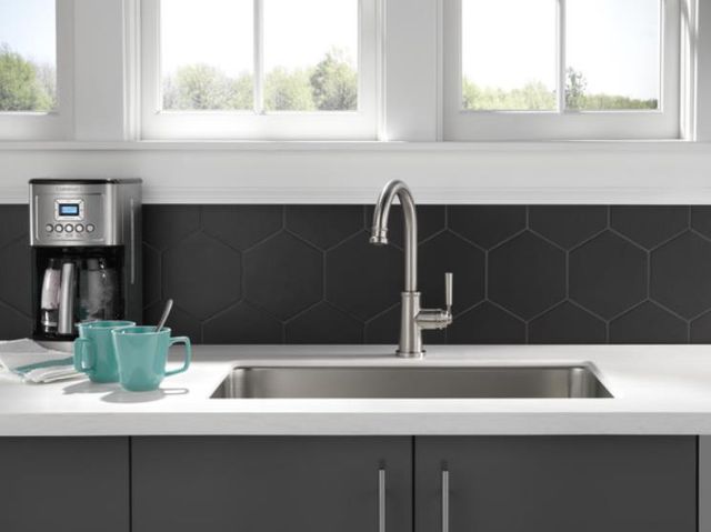 Peerless Westchester® Stainless Single Handle Kitchen Faucet-2