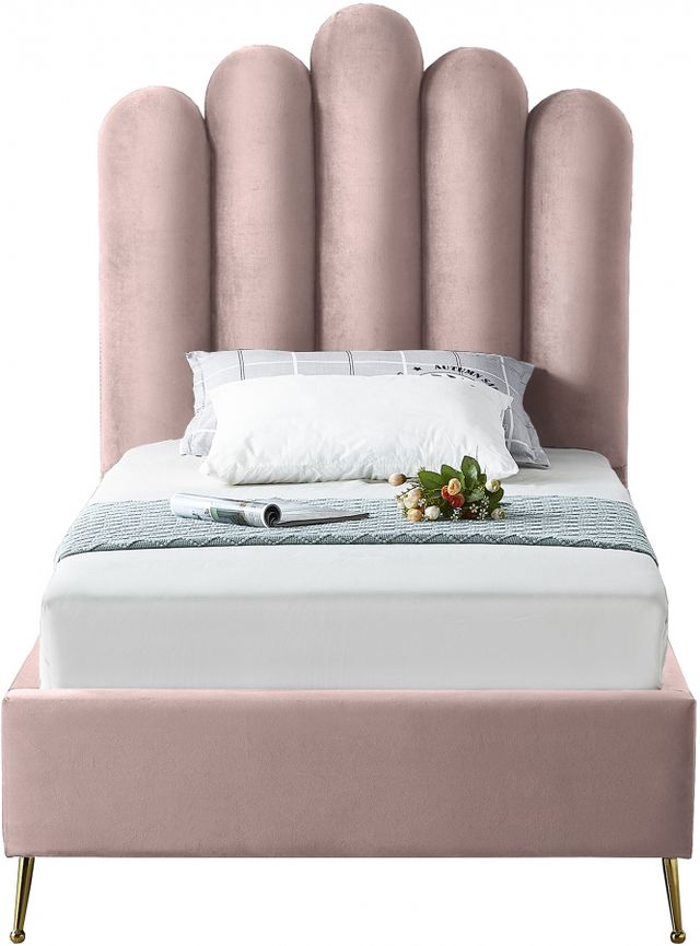 Meridian Furniture Lily Pink Twin Bed-1