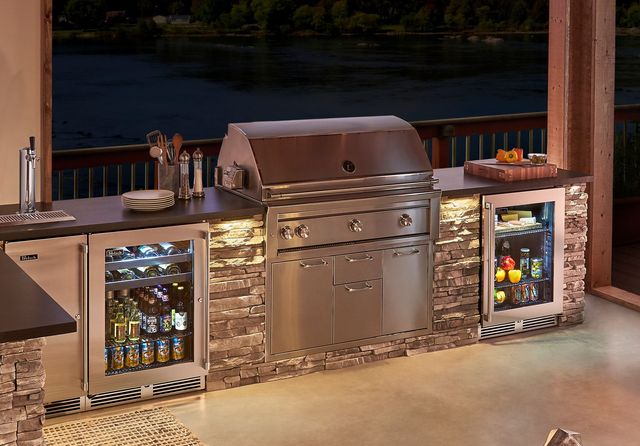 Perlick® Signature Series 5.2 Cu. Ft. Panel Ready Frame Outdoor Beverage Center-2