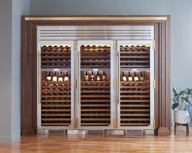 True® 24" 15.4 Cu. Ft. Stainless Steel Dual Zone Wine Column | B & B Appliance