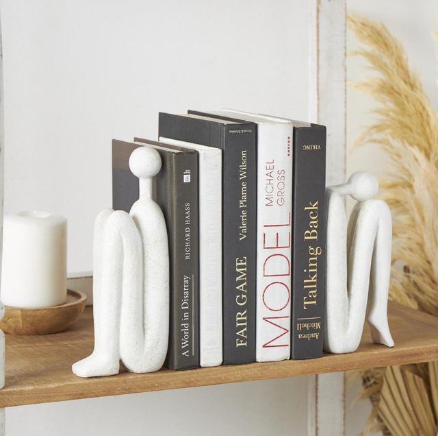 Deco Marche 2-Piece White Polystone People Decorative Bookends Set-4
