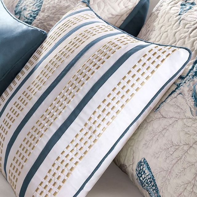 Olliix by Madison Park Blue Full/Queen Bayside Reversible Coverlet Set-3