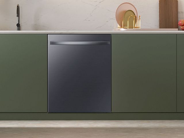 Samsung 24" Fingerprint Resistant Matte Black Steel Top Control Built In Dishwasher -9