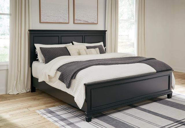 Signature Design by Ashley® Lanolee 3-Piece Black King Bedroom Set-3