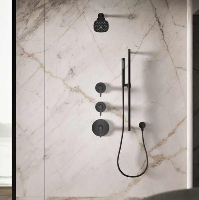 KOHLER® Cinq® Matte Black 2.5 GPM Square Single-Function Filtered Showerhead-2