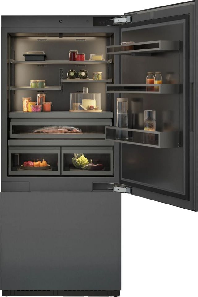 Gaggenau 400 Series 36 in. 20.0 Cu. Ft. Panel Ready Softclose® Flat Hinge Built In Bottom Freezer Refrigerator 