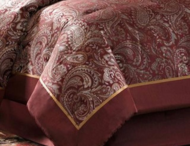 Olliix by Madison Park Red Queen Aubrey 12 Piece Complete Bed Set-1
