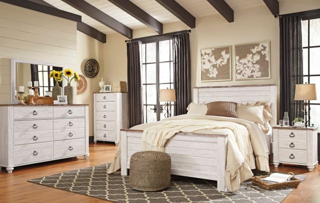 Signature Design by Ashley® Willowton 3-Piece Two-Tone Queen Panel Bed Set-3