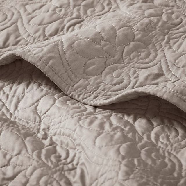 Olliix by Madison Park Quebec Khaki Oversized Quilted Throw-1