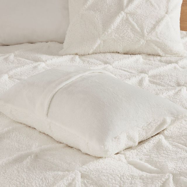 Olliix by True North by Sleep Philosophy Addison Ivory King Pintuck Sherpa Down Alternative Comforter Set-2