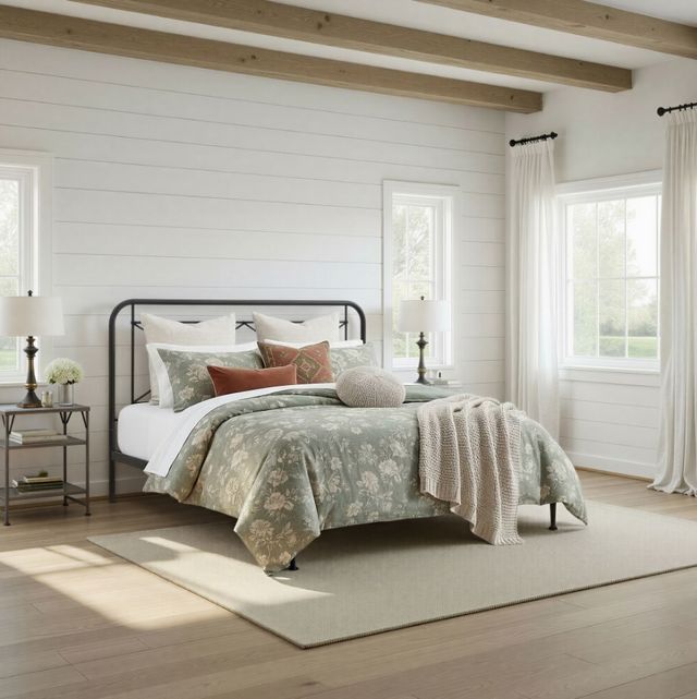 Intercon Matte Vintage King Bed-1