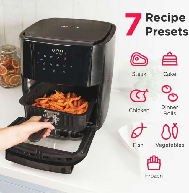 Frigidaire® 12.6 Quart Black Air Fryer Combo Oven-3