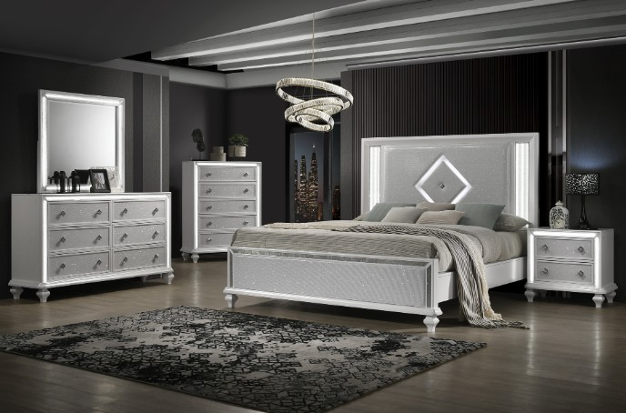 New Classic Home Furnishings Stardust 6-Piece Eastern King Bedroom Set - Thumbnail 3