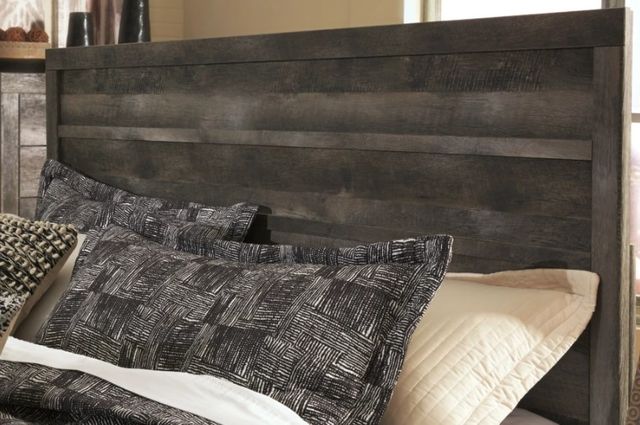 Signature Design by Ashley® Wynnlow Rustic Gray Queen Panel Bed-3