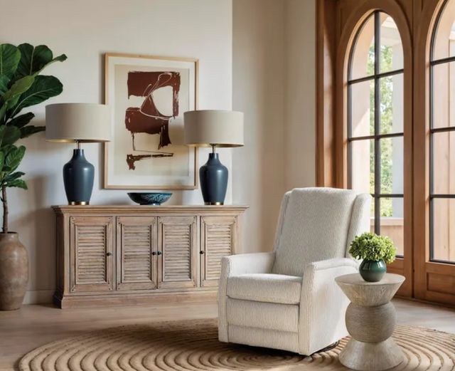 Hooker® Furniture Commerce and Market Robin Light Natural Wood Accent Table-3