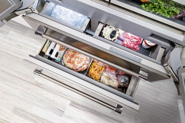 Thermador Freedom® 42" Stainless Steel Built-in French Door Refrigerator-3