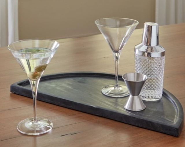 Signature Design by Ashley® Cortsen Black Tray-3