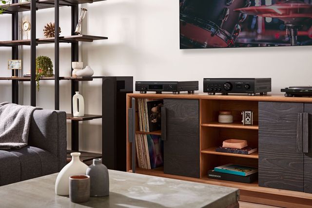 Denon® Black Streaming Music Player-4