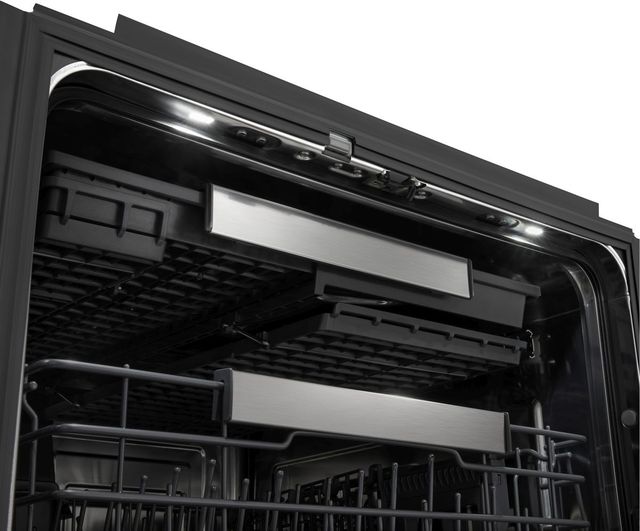 LG Studio 24" PrintProof™ Stainless Steel Top Control Built-in Dishwasher with 1-Hour Wash & Dry, QuadWash® Pro, TrueSteam® and Dynamic Heat Dry™-4