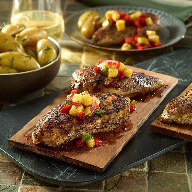 Big Green Egg® Northwest Alder Grilling Planks-3