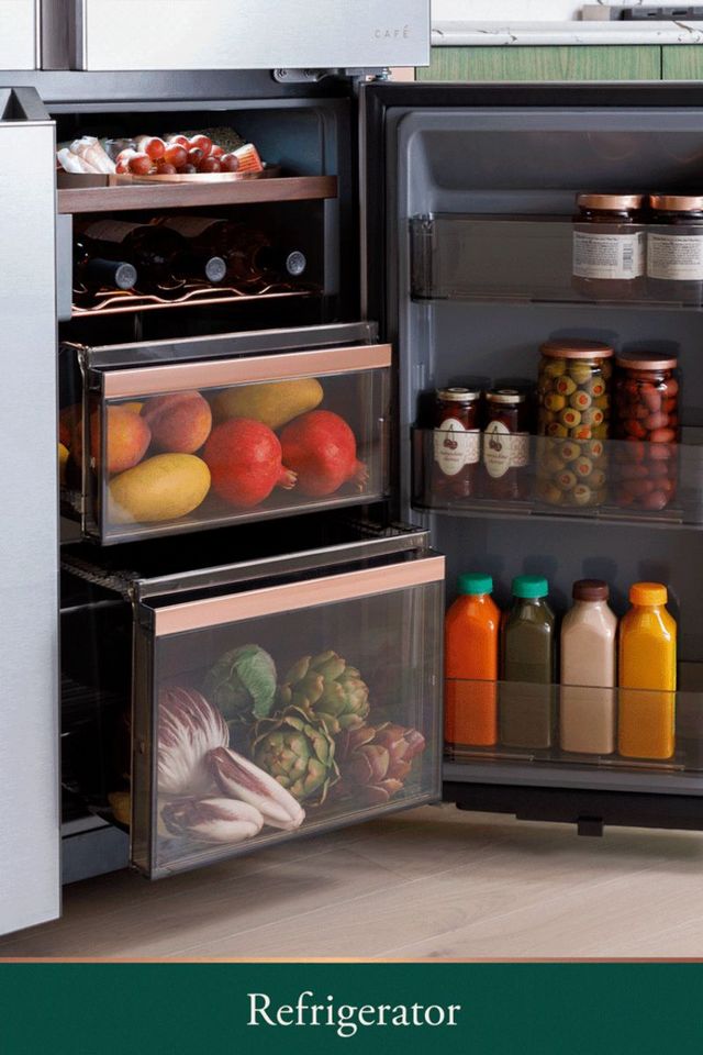 Café™ 36 in.  28.3 Cu. Ft. Platinum Glass French Door Refrigerator-5