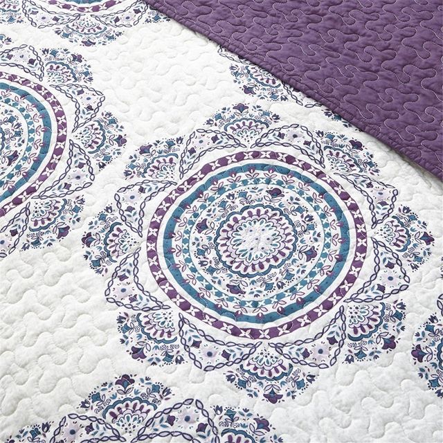 Olliix by Intelligent Design Anika Purple Twin/Twin XL Reversible Coverlet Set-2
