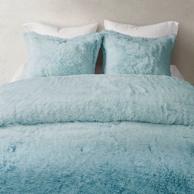 Olliix by Cosmo Living Cleo Teal King Ombre Shaggy Fur Comforter Set-3