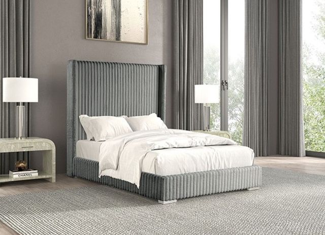 Furniture of America® Cadwell Gray Eastern King Panel Bed-1