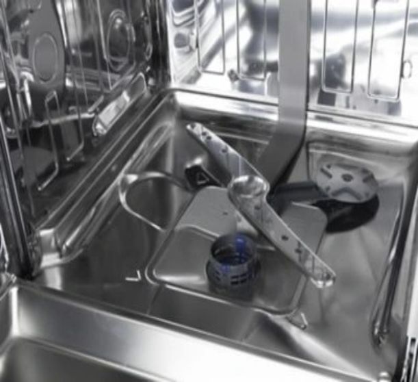 Viking® 5 Series 24" Stainless Steel Built In Dishwasher-3