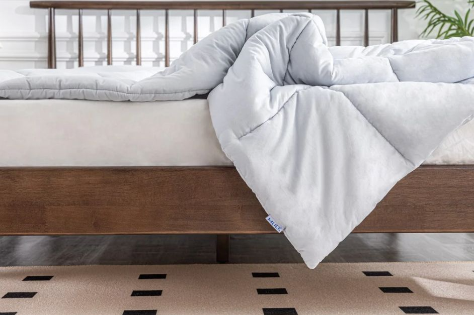 MLILY Down Comforter - Thumbnail 4