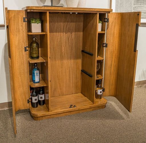 Signature Design by Ashley® Pamaria Light Brown Bar Cabinet-2