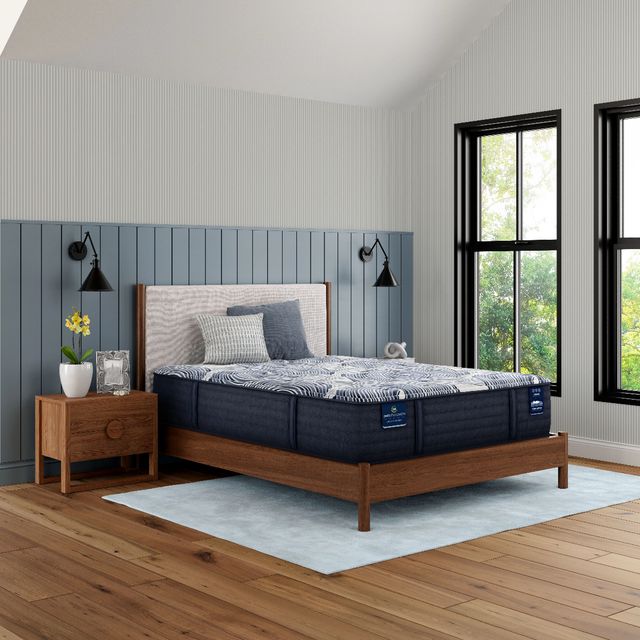 Serta® perfectsleeper Pro™ Dublin 14" Hybrid Medium Quilted Tight Top Queen Mattress-1